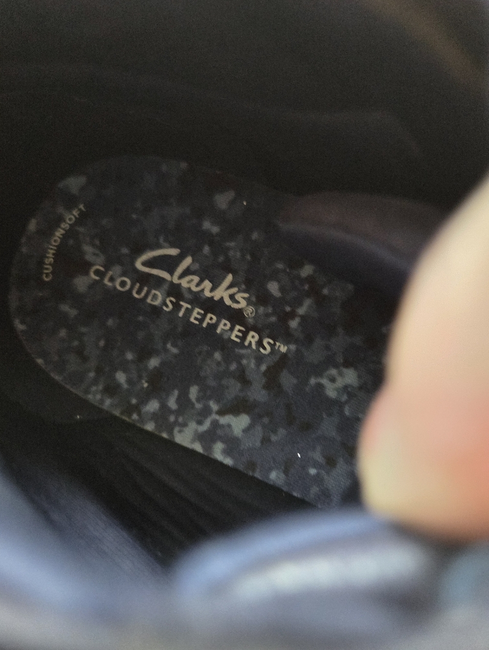 Clarks Cloudsteppers Sneakers 9.5 VERY GOOD - Picture 3 of 5